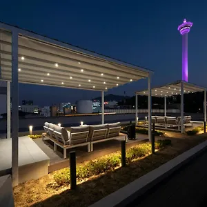 No. 25 Signature Daecheong Hotel